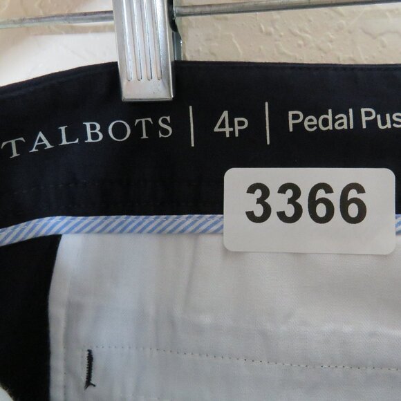 Talbots* Women's Pedal Pusher-Length Slim-Leg Sits at Waist Capris Pants~Size 4P - Picture 4 of 13